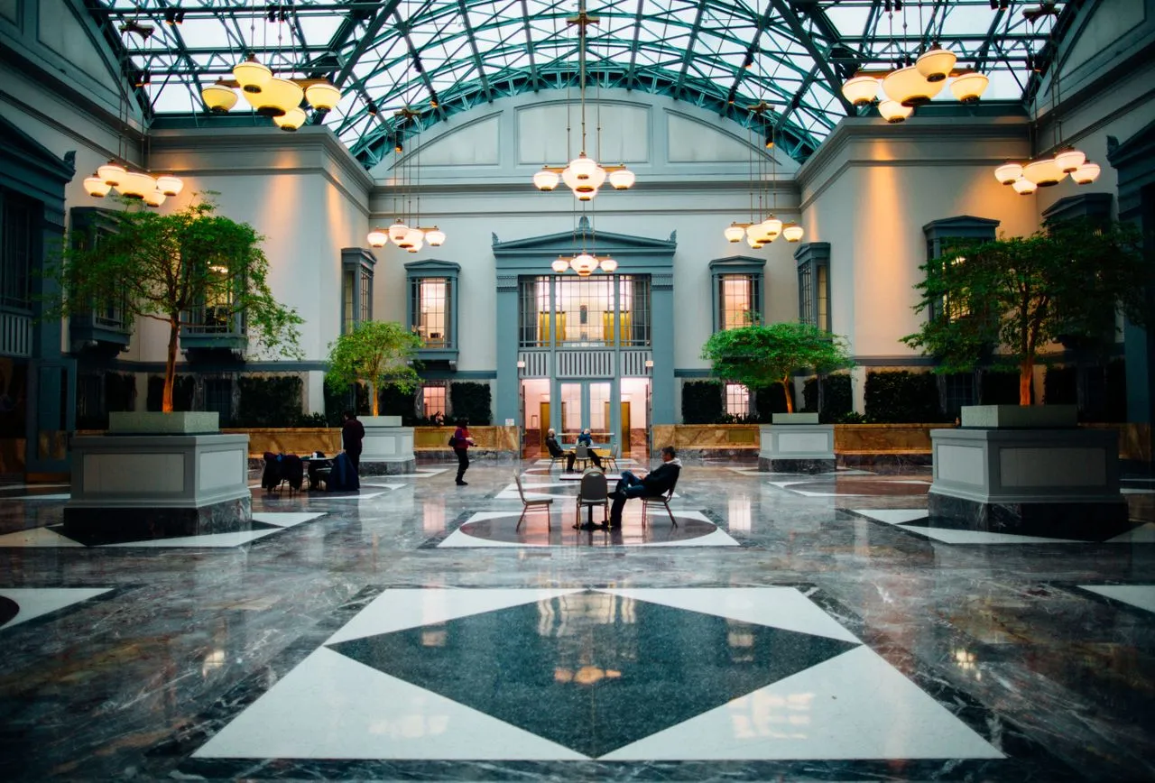 Blueorchardlabs luxury hotel arrival area